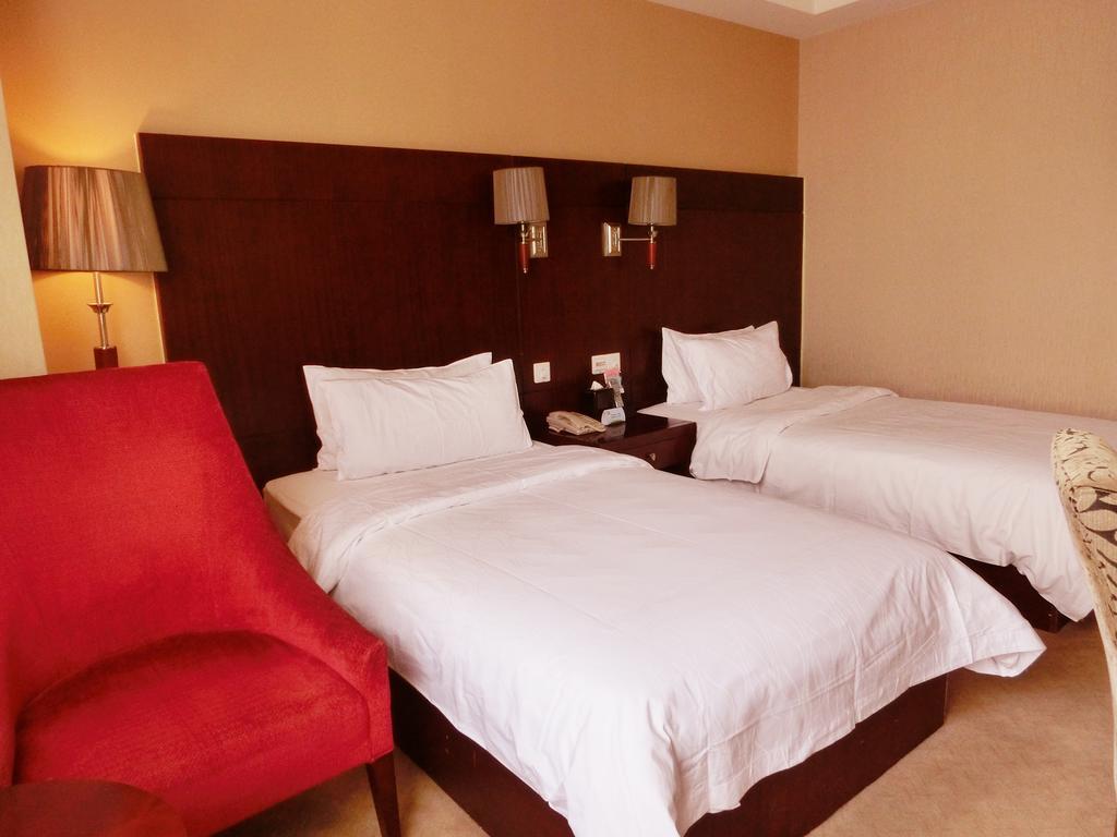 Ramada Shanghai Wujiaochang Zimmer foto